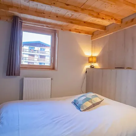 Bandera - Welkeys Apartment Huez
